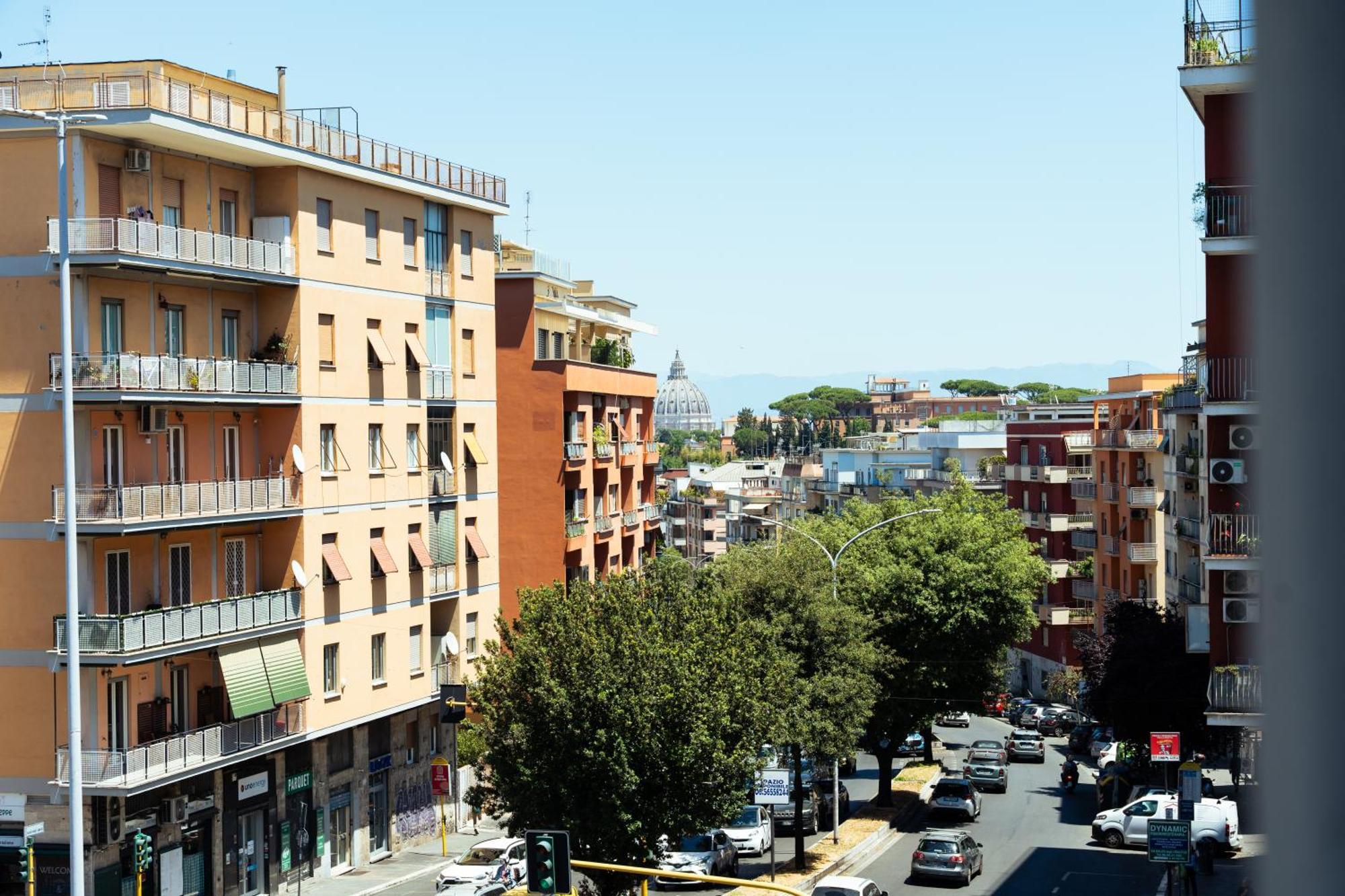Near Vatican, Irnerio 47 Guest House Ρώμη Εξωτερικό φωτογραφία
